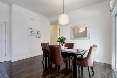 2867 Mallorca Ln, Davis, CA 95618 photo 8