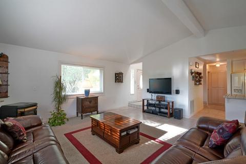 2667 Glenview Dr, Placerville, CA 95667 photo 4