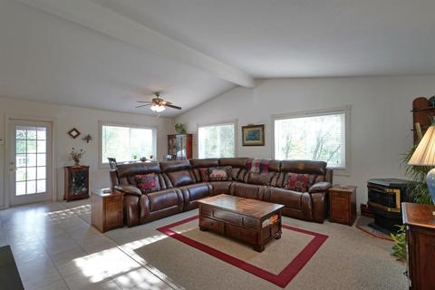 2667 Glenview Dr, Placerville, CA 95667 photo 5