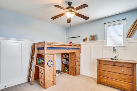 625 W Boesch Dr, Ripon, CA 95366 photo 19