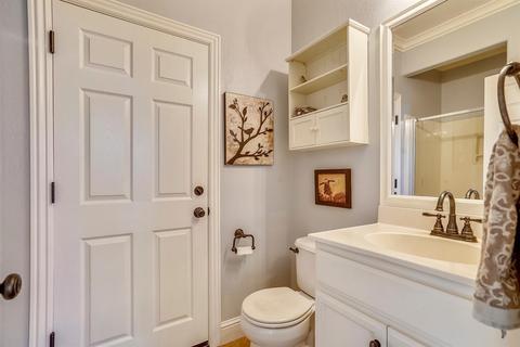 625 W Boesch Dr, Ripon, CA 95366 photo 17