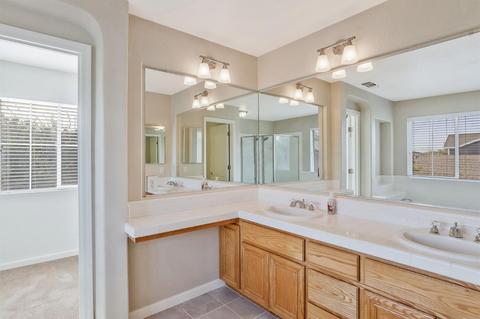4404 Bellevue Ct, Turlock, CA 95382 photo 54
