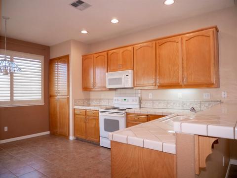 2631 Roberts Rd, Turlock, CA 95382 photo 4