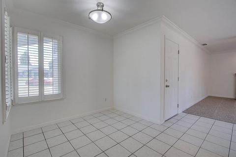 7500 Sloop Ct, Citrus Heights, CA 95621 photo 12