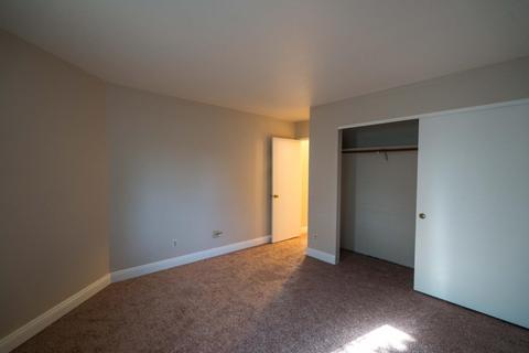 3541 Blackstone Way, Modesto, CA 95356 photo 5