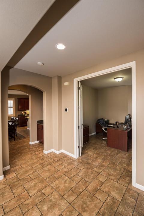 509 Bodeson Ct, Ripon, CA 95366 photo 9