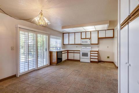 41 Charles St, Tracy, CA 95376 photo 9