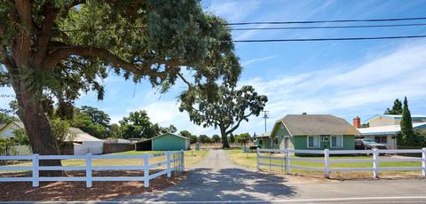 5260 E Hogan Ln, Lodi, CA 95240 photo 2