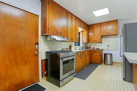 5260 E Hogan Ln, Lodi, CA 95240 photo 9