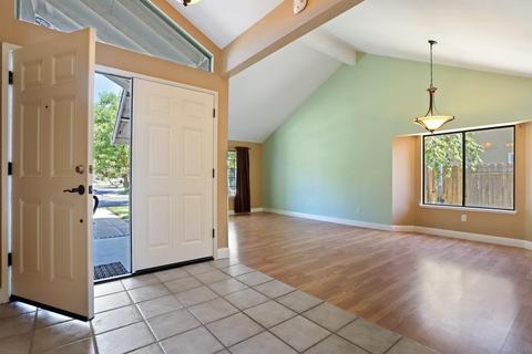 1717 Pinecrest Ln, Modesto, CA 95355 photo 5