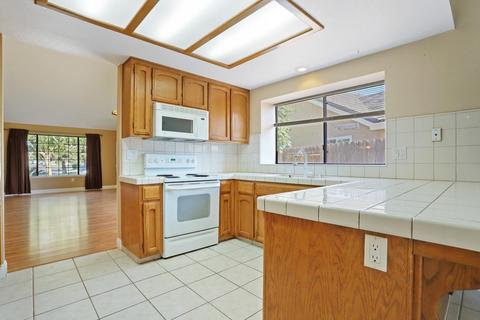 1717 Pinecrest Ln, Modesto, CA 95355 photo 13
