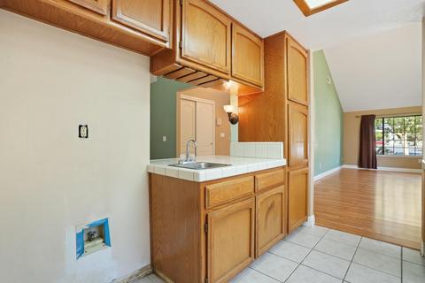 1717 Pinecrest Ln, Modesto, CA 95355 photo 12