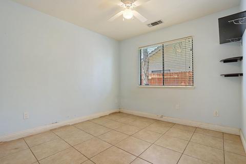 1717 Pinecrest Ln, Modesto, CA 95355 photo 29
