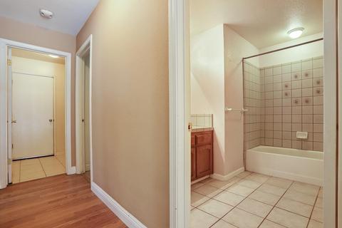 1717 Pinecrest Ln, Modesto, CA 95355 photo 27
