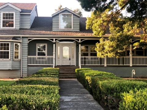 33 W Armstrong Rd, Lodi, CA 95242 photo 1