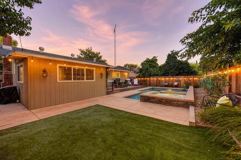 1329 Alder Pl, Davis, CA 95618 photo 4