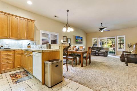2558 Hoff Ln, Lodi, CA 95242 photo 11
