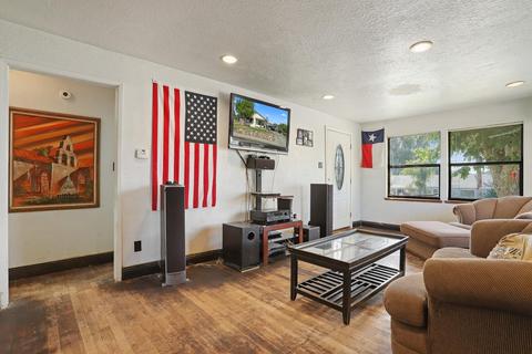 820 Kerr, Modesto, CA 95354 photo 4