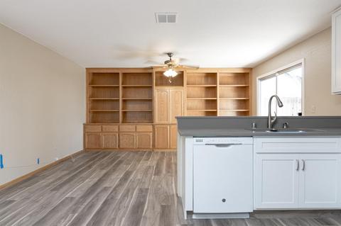 865 Magrath Ave, Manteca, CA 95337 photo 9
