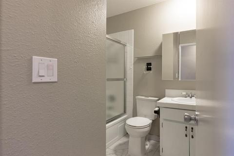 865 Magrath Ave, Manteca, CA 95337 photo 10