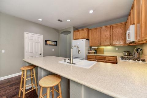 74 Diggins Dr, Folsom, CA 95630 photo 7