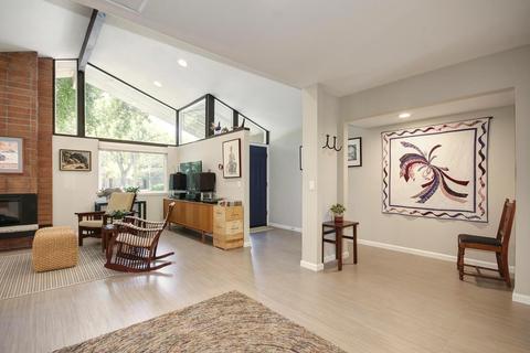 1103 Radcliffe Dr, Davis, CA 95616 photo 8