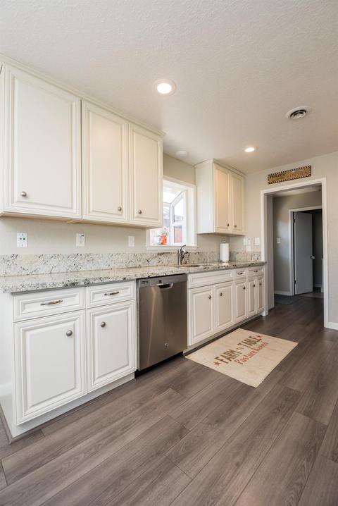 605 Brighton Ave, Modesto, CA 95355 photo 10