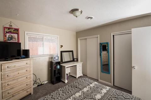 605 Brighton Ave, Modesto, CA 95355 photo 17