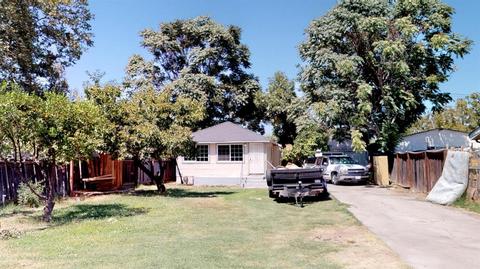 322 Pine St, Modesto, CA 95351 photo 1