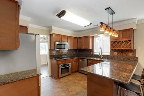 2236 Pinnacles Dr, Rocklin, CA 95677 photo 12