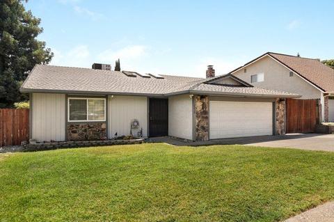 2236 Pinnacles Dr, Rocklin, CA 95677 photo 3