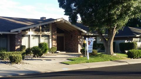 2724 Deerfield Pl, Modesto, CA 95355 photo 2