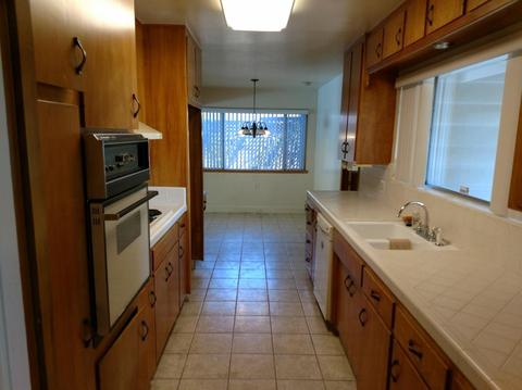 317 Bowen Ave, Modesto, CA 95350 photo 3