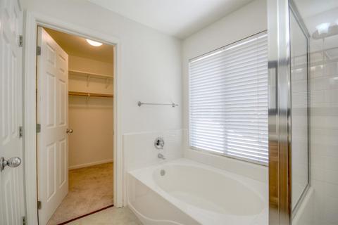 2426 Leonardo St, Davis, CA 95618 photo 31