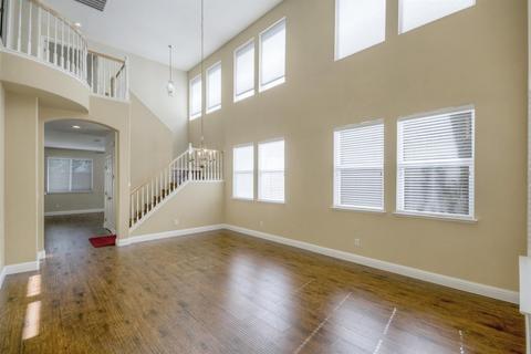 2426 Leonardo St, Davis, CA 95618 photo 4