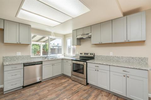 2501 Glasgow Dr, Ceres, CA 95307 photo 3