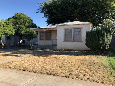 304 Watson St, Lodi, CA 95240 photo 1