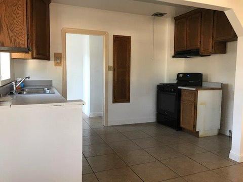 304 Watson St, Lodi, CA 95240 photo 8