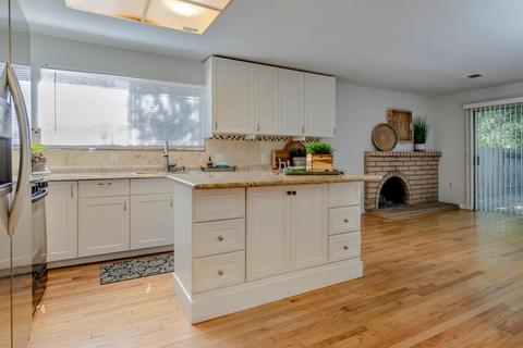 2804 Loyola Dr, Davis, CA 95618 photo 6