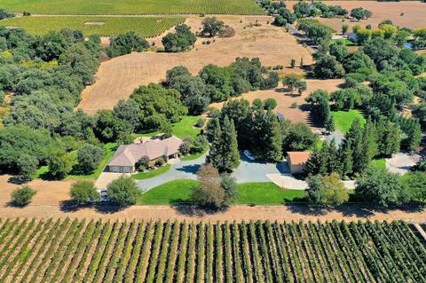 707 E Jahant Rd, Acampo, CA 95220 photo 3