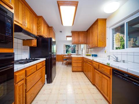 513 Eisenhower St, Davis, CA 95616 photo 3