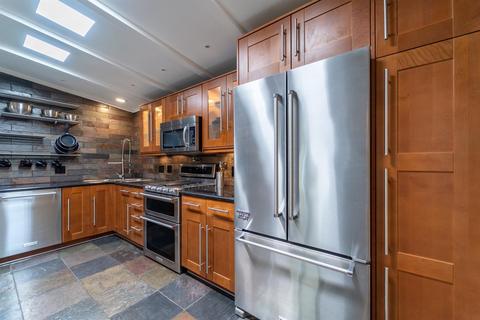 1309 Mitchell Ave, Escalon, CA 95320 photo 6