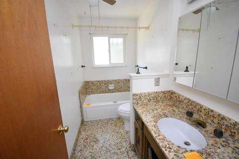 906 W Marion St, Manteca, CA 95337 photo 7