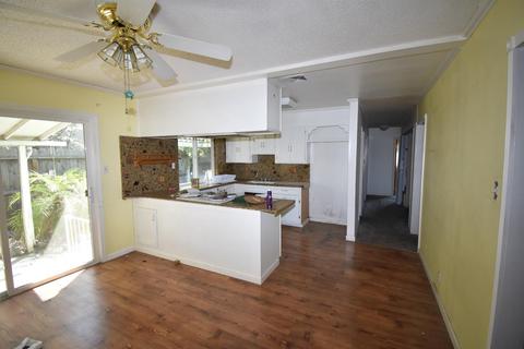 906 W Marion St, Manteca, CA 95337 photo 6