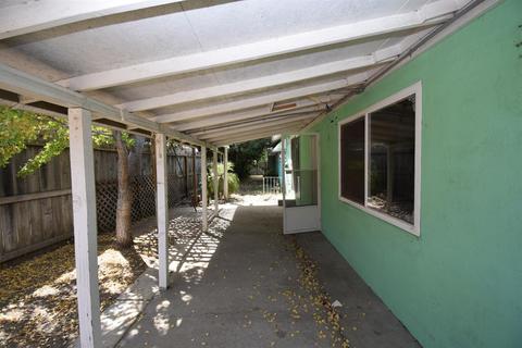 906 W Marion St, Manteca, CA 95337 photo 11