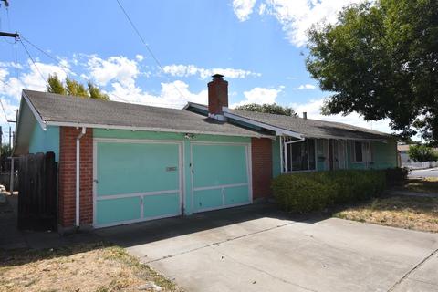 906 W Marion St, Manteca, CA 95337 photo 3