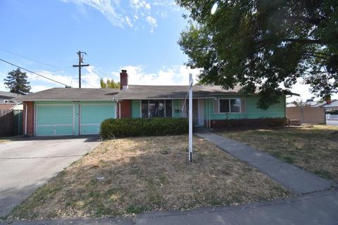 906 W Marion St, Manteca, CA 95337 photo 1