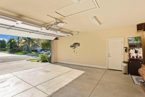 1275 Lakeshore Dr, Lodi, CA 95242 photo 4