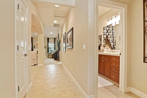 1275 Lakeshore Dr, Lodi, CA 95242 photo 11