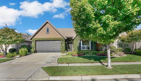 1275 Lakeshore Dr, Lodi, CA 95242 photo 1
